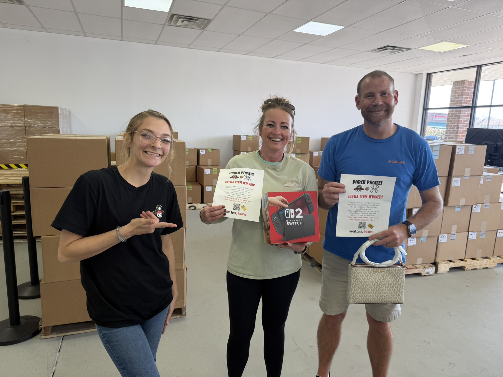 Two winners with a Switch 2 and a Michael Kors bag